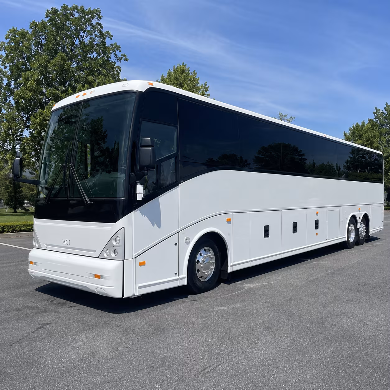 bus rental options for cincinnati trips
