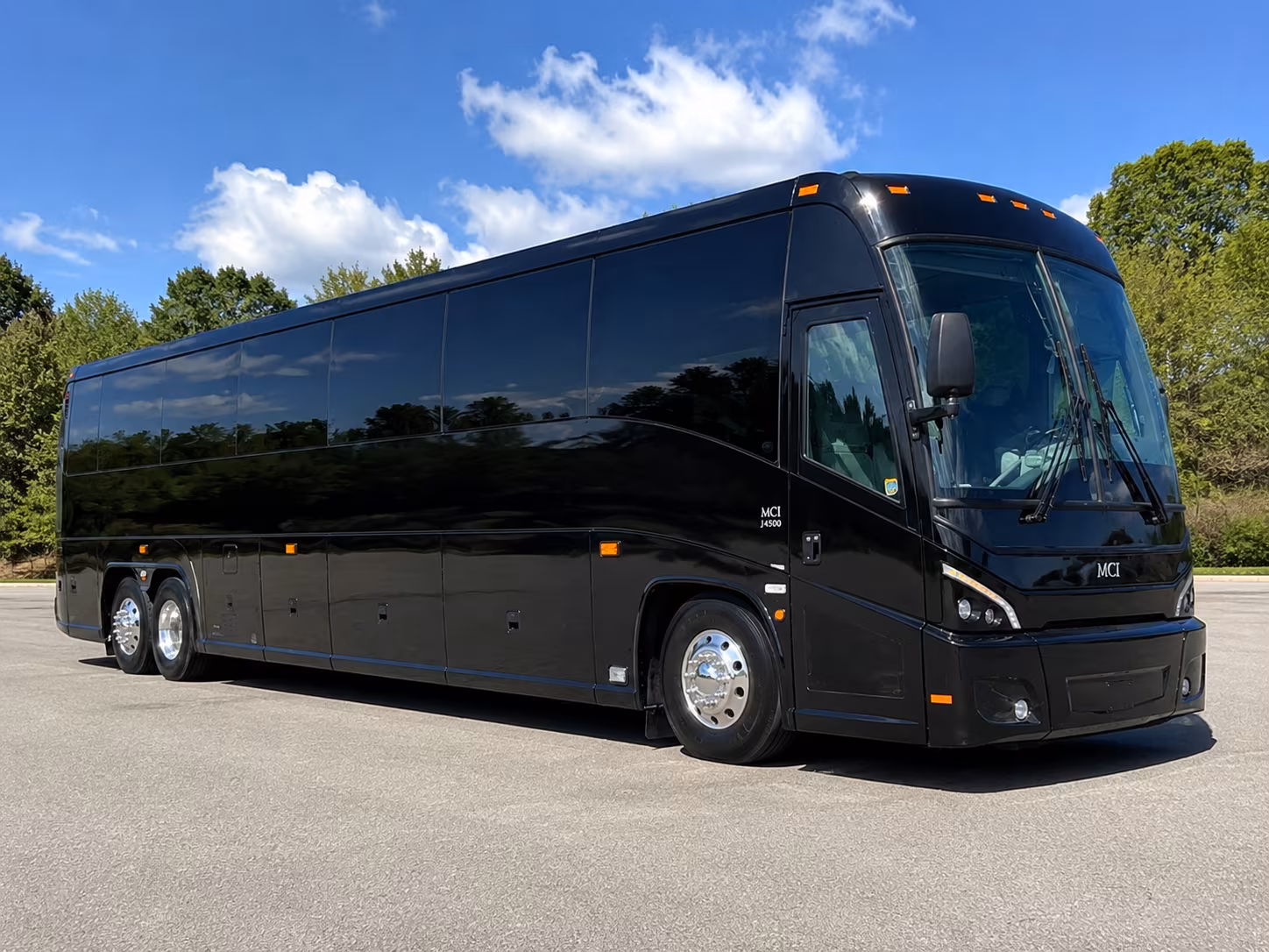 charterbusservicescincinnati com is how cincinnati prom groups find the right bus without the runaround