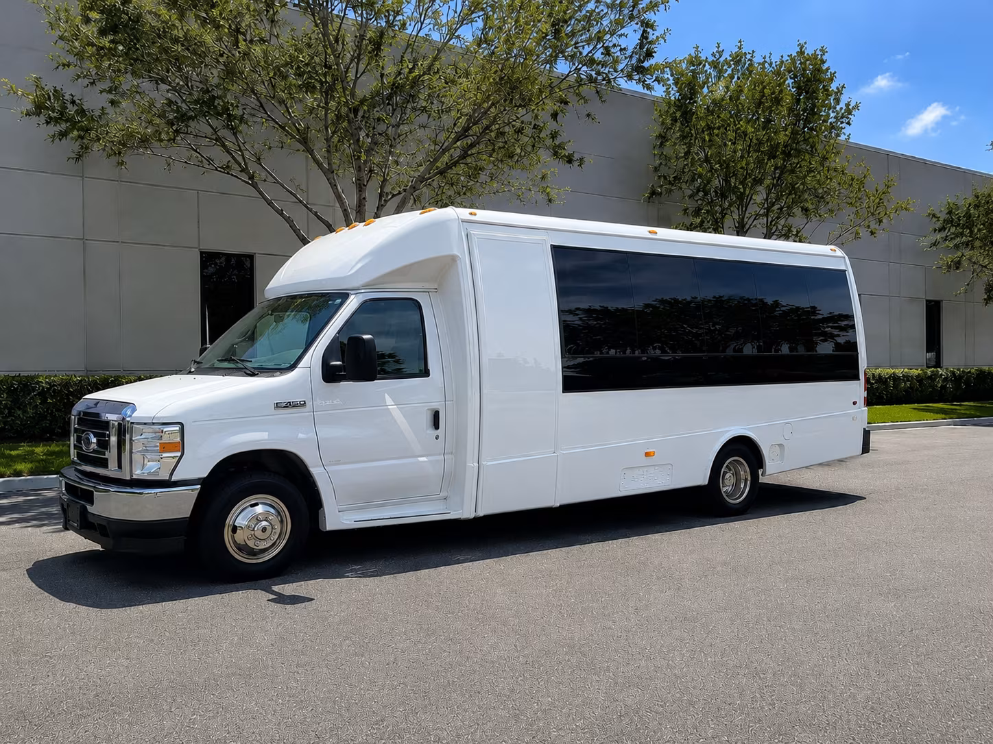 cincinnati airport transportation onboard seating