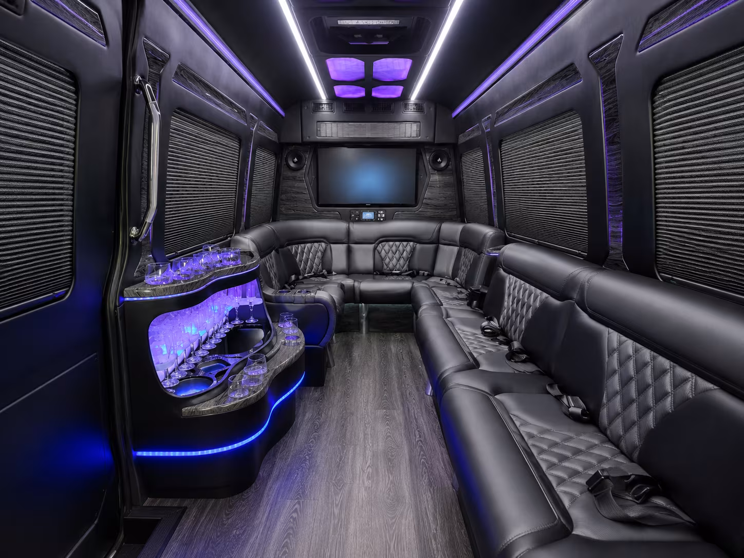 cincinnati prom transportation onboard seating