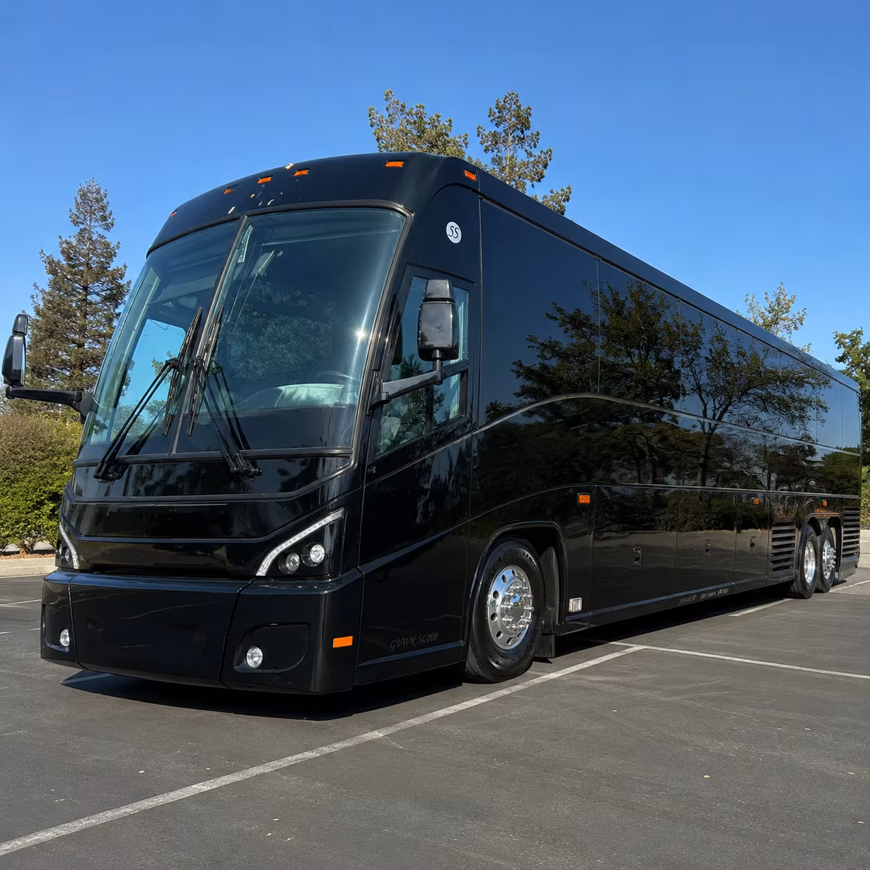 find the right bus for bourbon trail tours and keeneland race days in lexington