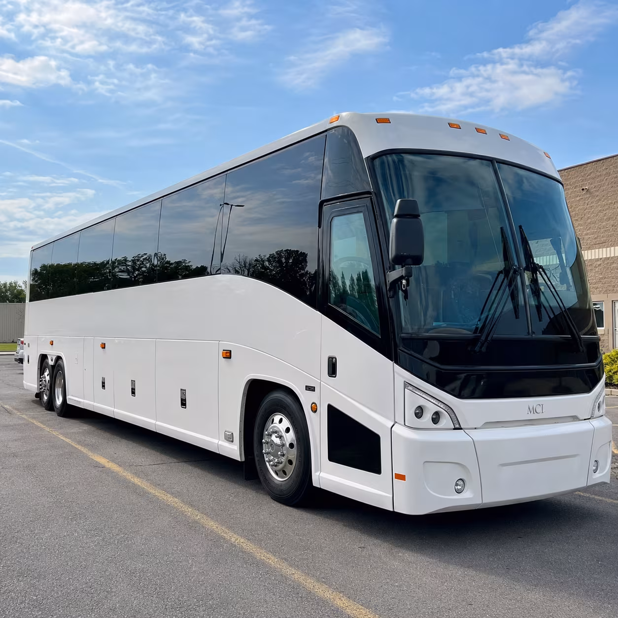 stadium concert bus rentals to paycor stadium in cincinnati
